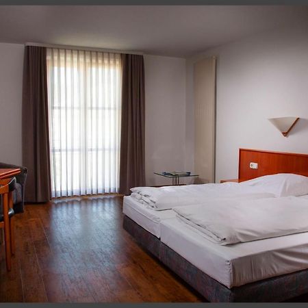 Altstadthotel Brauereigasthof Winkler Berching Luaran gambar