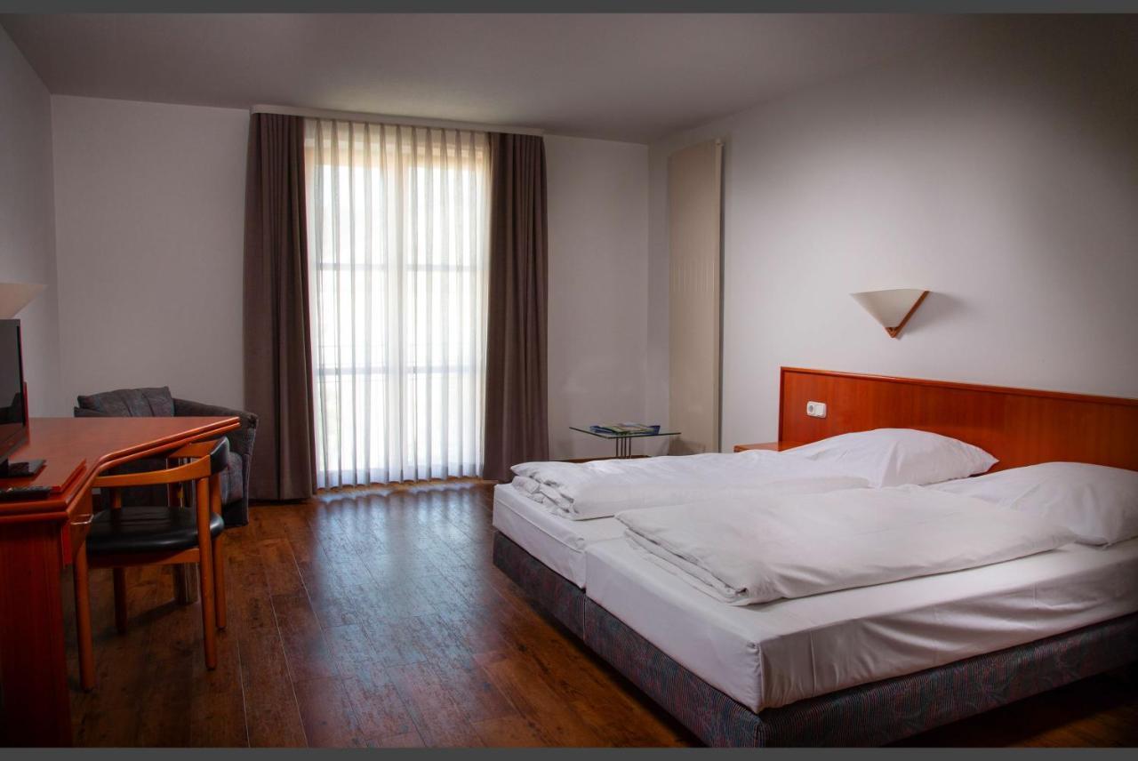 Altstadthotel Brauereigasthof Winkler Berching Luaran gambar