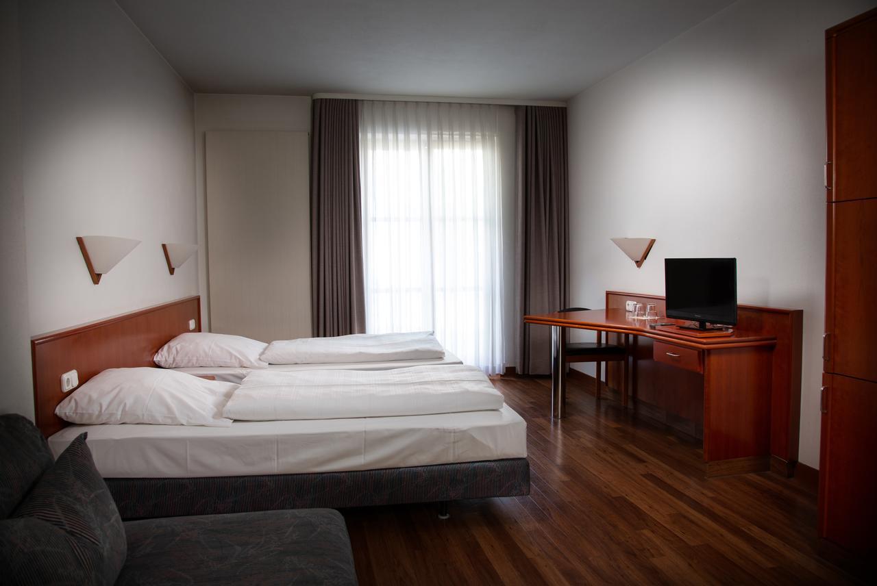 Altstadthotel Brauereigasthof Winkler Berching Luaran gambar